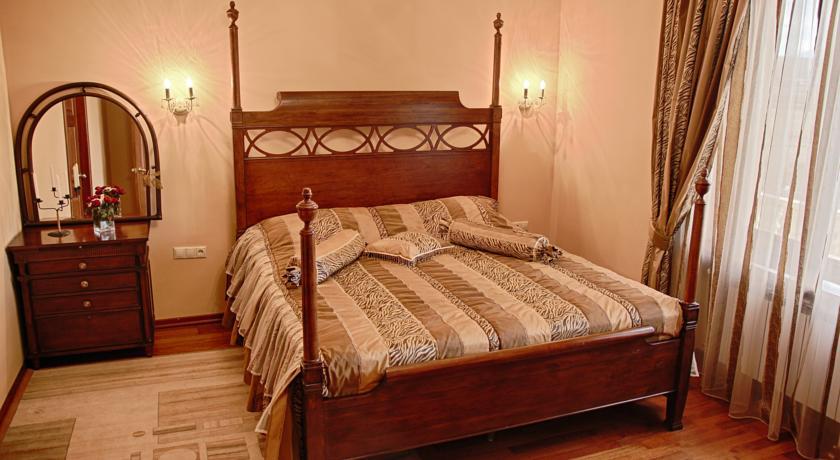Tsaghkunq Guest House Севан Стая снимка
