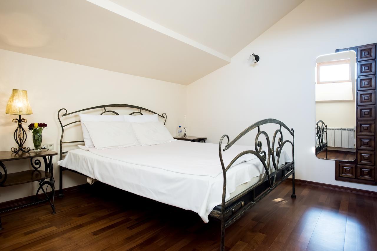 Tsaghkunq Guest House Севан Екстериор снимка